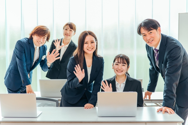 仕事場で和気あいあい